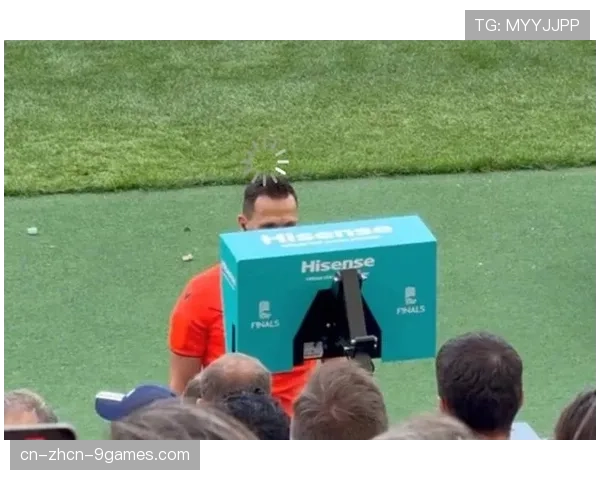 英超引入半自动越位技术的呼声再起，本轮多次争议判罚成导火索